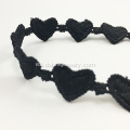 Collar en forma de corazón del cordón del ahogador negro para la señora